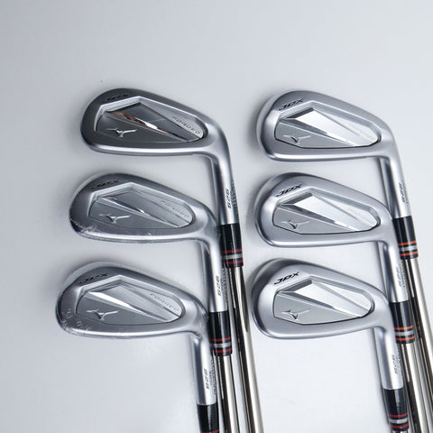 Used Mizuno JPX 925 Forged Iron Set / 6 - PW + GW / Regular Flex