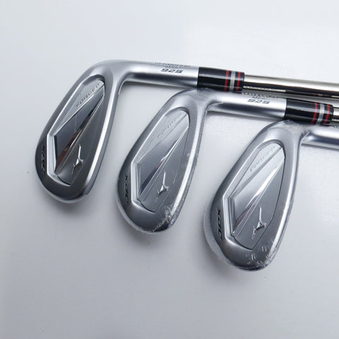 Used Mizuno JPX 925 Forged Iron Set / 6 - PW + GW / Regular Flex