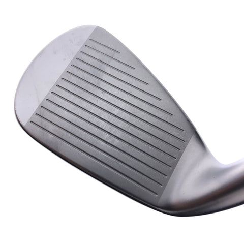 Used Mizuno JPX 925 Hot Metal 9 Iron / Regular Flex