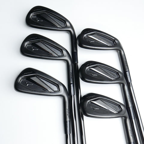 Used Mizuno JPX 925 Hot Metal Black Iron Set / 5 - PW / Stiff Flex