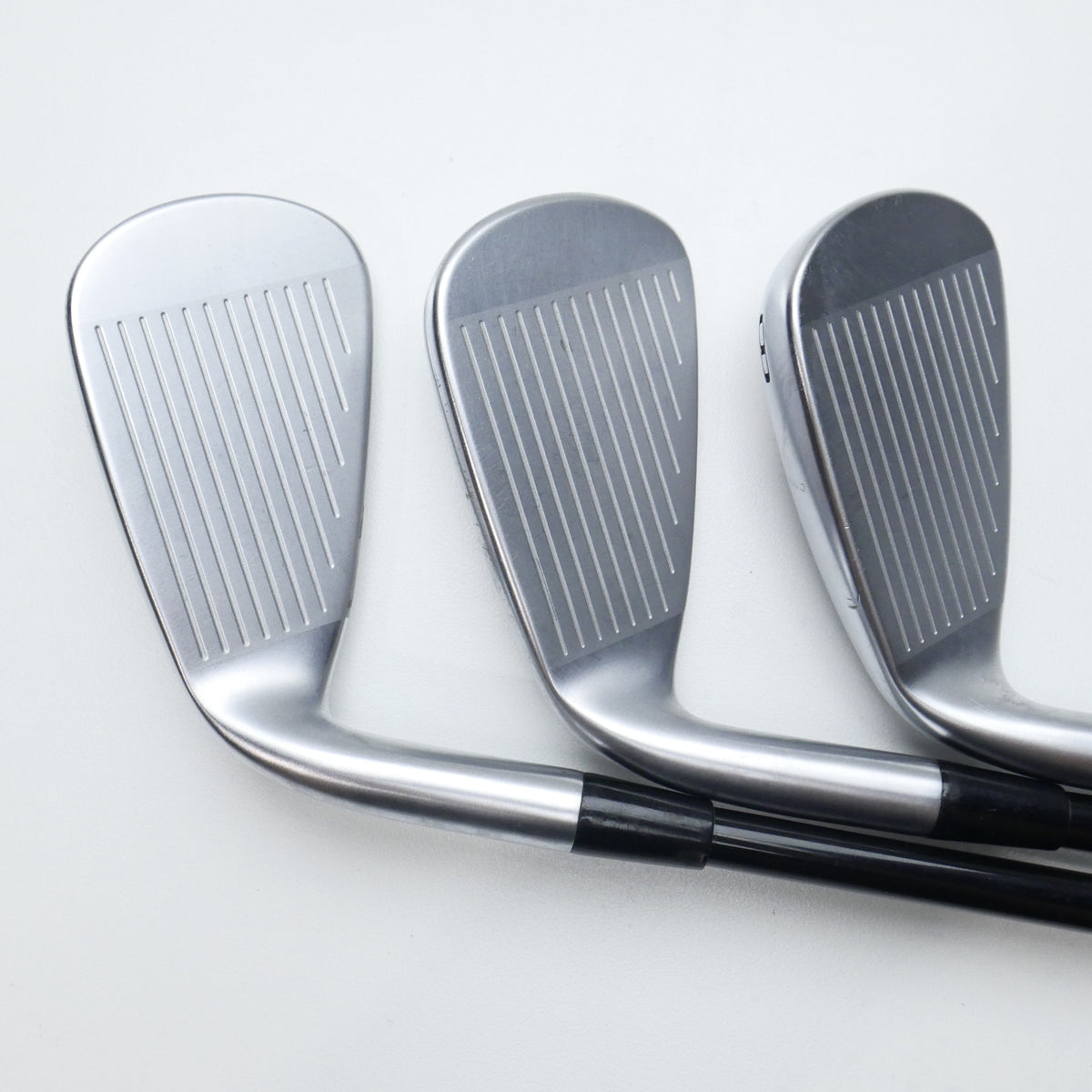 Used Mizuno JPX 925 Hot Metal HL Iron Set / 6 - PW + GW / Regular Flex