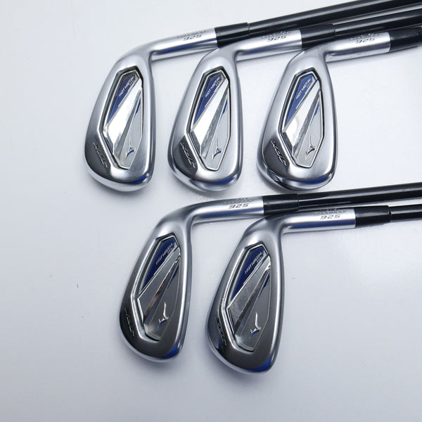 Used Mizuno JPX 925 Hot Metal HL Iron Set / 6 - PW / Regular Flex