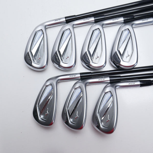 Used Mizuno JPX 925 Hot Metal Iron Set / 5 - PW + GW / Regular Flex
