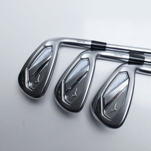 Used Mizuno JPX 925 Hot Metal Iron Set / 5 - PW / Regular Flex