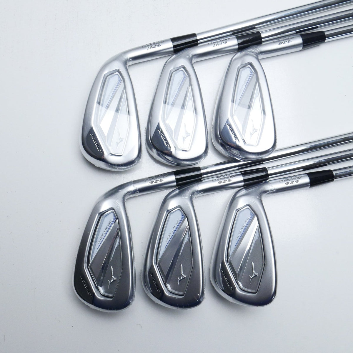 Used Mizuno JPX 925 Hot Metal Iron Set / 5 - PW / Regular Flex