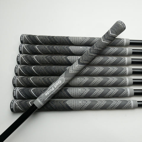 Used Mizuno JPX 925 Hot Metal Iron Set / 5 - SW + GW / Regular Flex