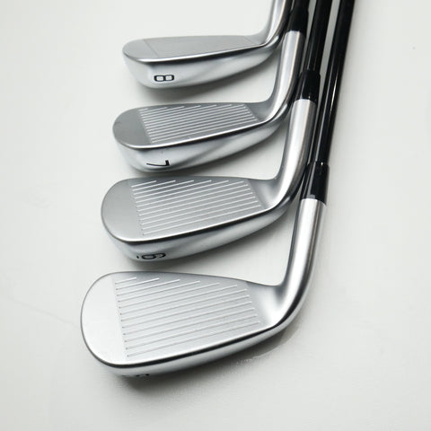 Used Mizuno JPX 925 Hot Metal Iron Set / 5 - SW + GW / Regular Flex