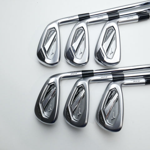 Used Mizuno JPX 925 Hot Metal Pro Iron Set / 5 - PW / Stiff Flex