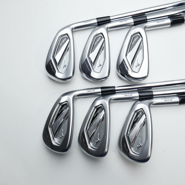 Used Mizuno JPX 925 Hot Metal Pro Iron Set / 5 - PW / Stiff Flex