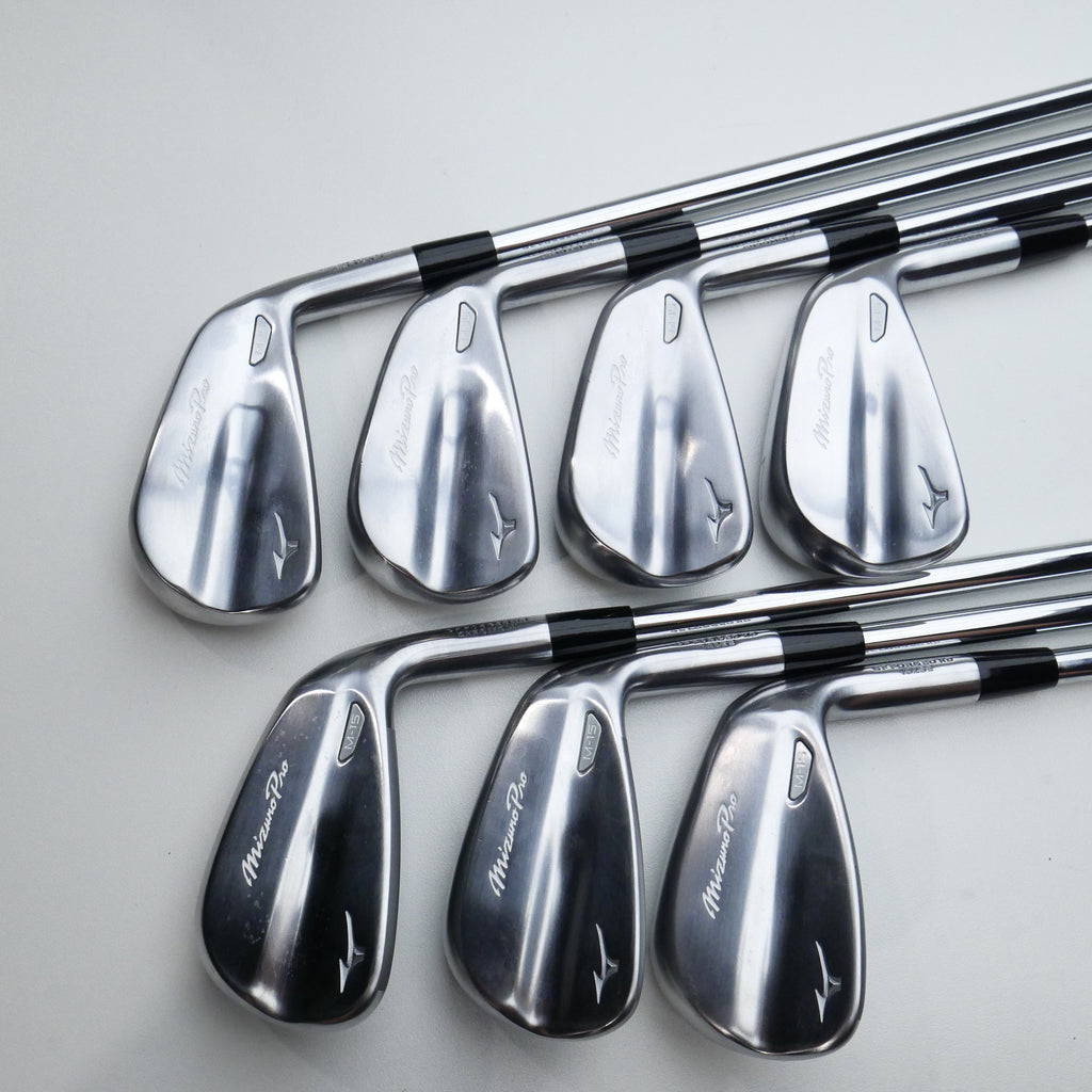 Used Mizuno M-15 Iron Set / 4 - PW / Regular Flex