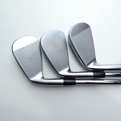 Used Mizuno M-15 Iron Set / 5 - PW / Stiff Flex