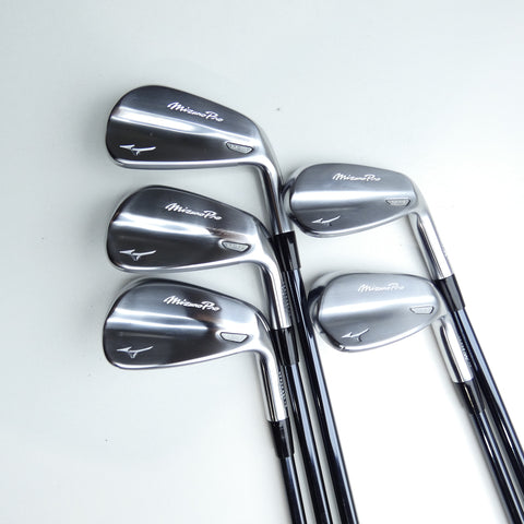 Used Mizuno M-15 Iron Set / 7 - PW + GW / Stiff Flex