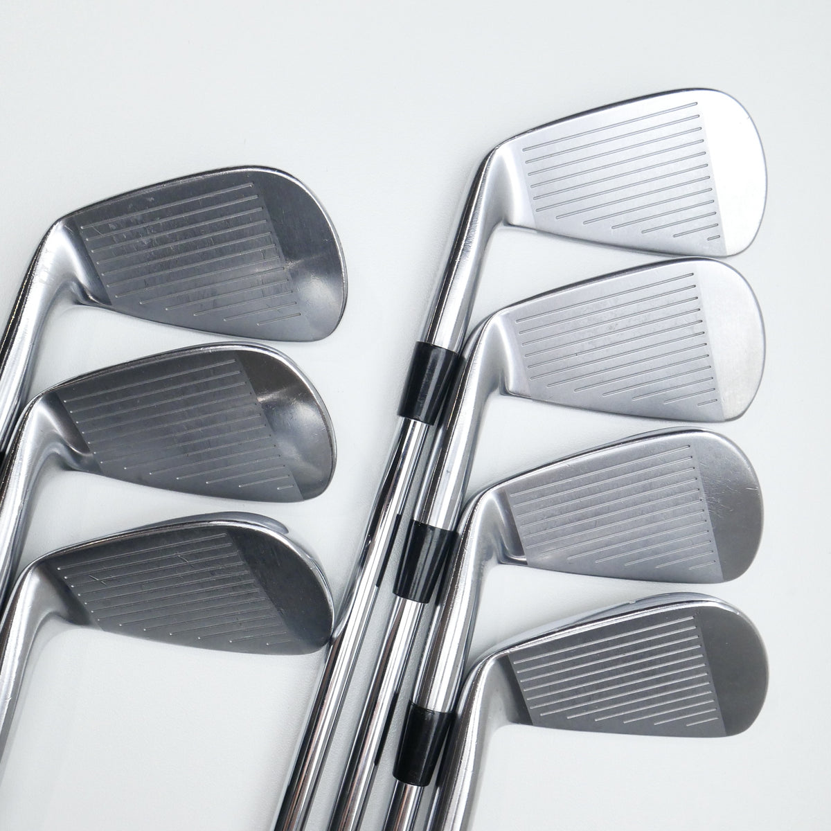 Used Mizuno MP-18 Iron Set / 4 - PW / Stiff Flex
