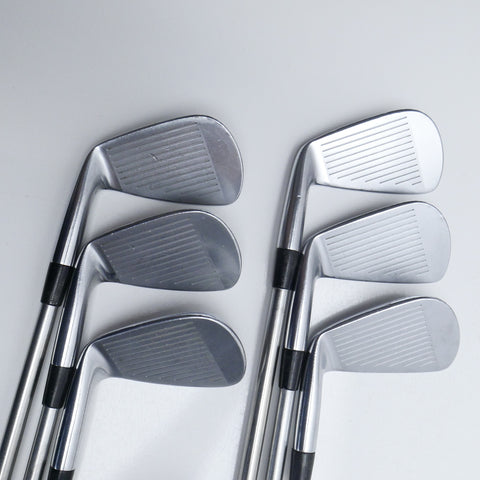 Used Mizuno MP-18 Iron Set / 5 - PW / X-Stiff Flex