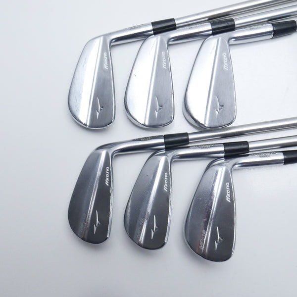 Used Mizuno MP-18 Iron Set / 5 - PW / X-Stiff Flex