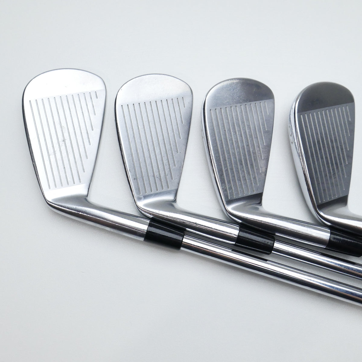 Used Mizuno MP-20 Iron Set / 3 - PW / X-Stiff Flex