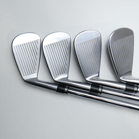 Used Mizuno MP-20 Iron Set / 4 - PW / X-Stiff Flex