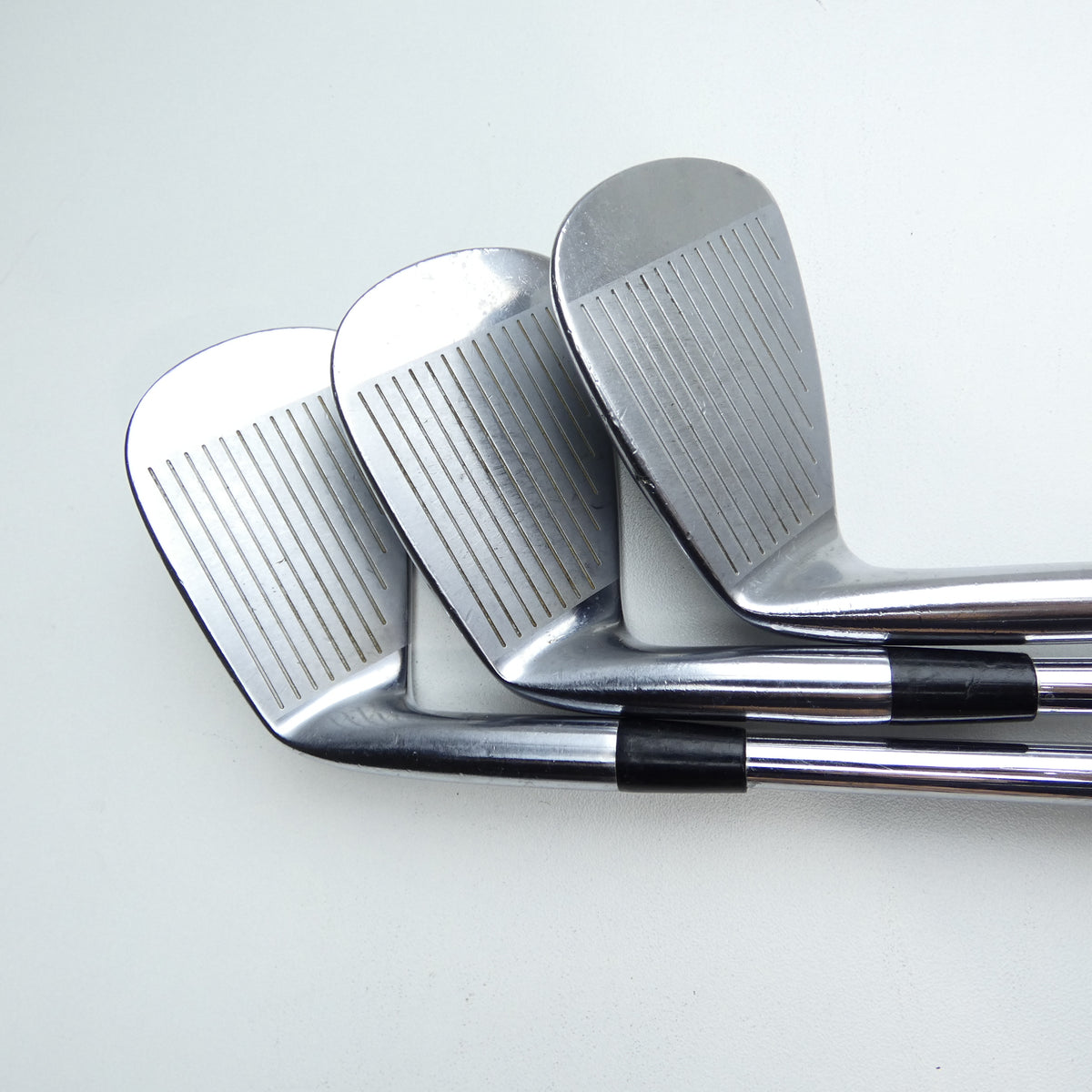 Used Mizuno MP-25 Iron Set / 5 - PW / Regular Flex
