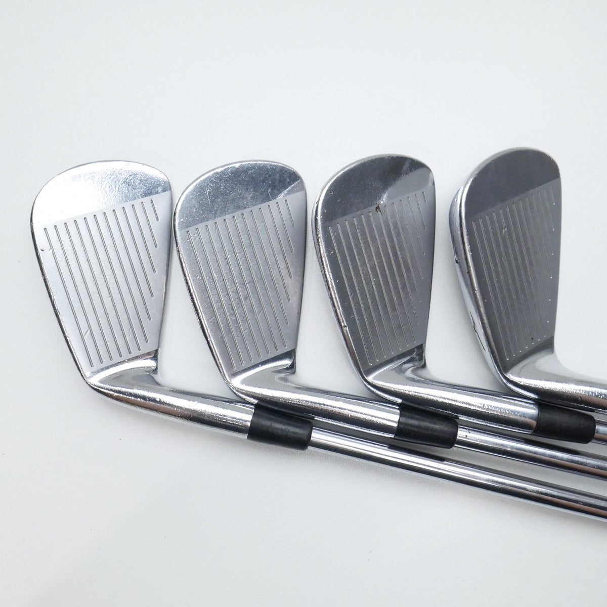 Used Mizuno MP-52 Iron Set / 4 - PW / Regular Flex
