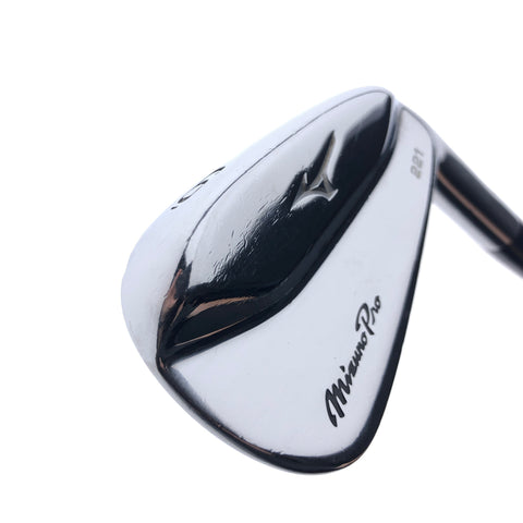 Used Mizuno Pro 221 6 Iron / 30.0 Degrees / X-Stiff Flex