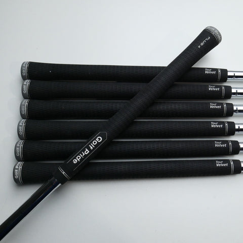 Used Mizuno Pro 221 Iron Set / 4 - PW / Stiff Flex