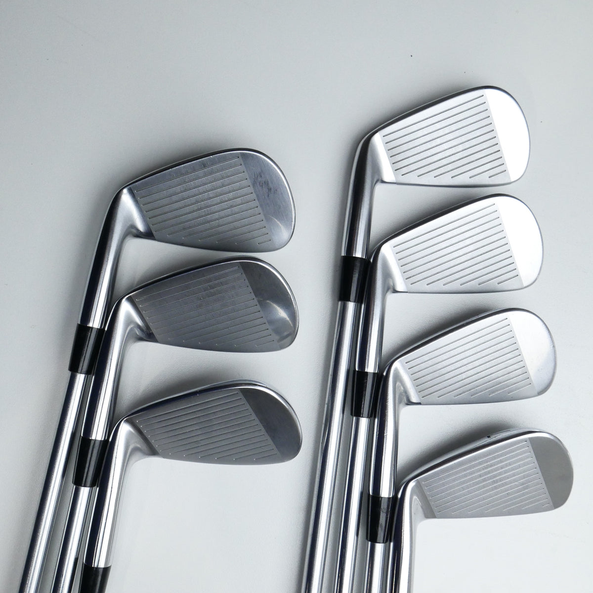 Used Mizuno Pro 221 Iron Set / 4 - PW / Stiff Flex