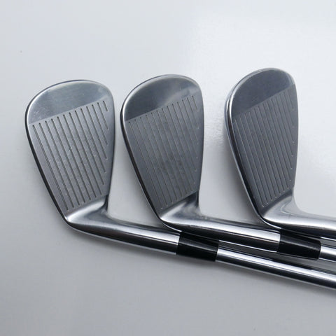 Used Mizuno Pro 221 Iron Set / 4 - PW / Stiff Flex