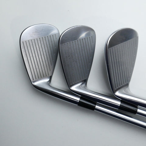 Used Mizuno Pro 221 Iron Set / 4 - PW / Stiff Flex