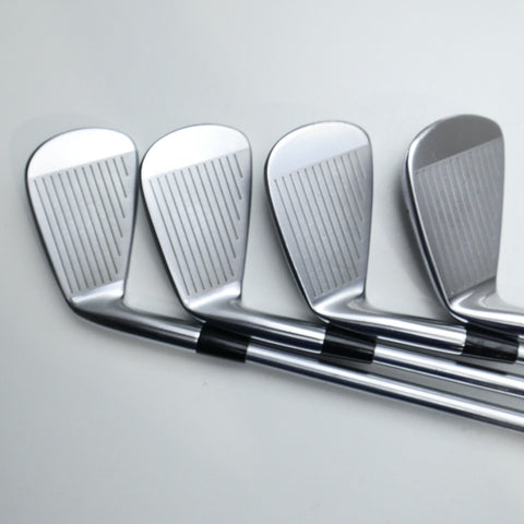 Used Mizuno Pro 221 Iron Set / 4 - PW / Stiff Flex