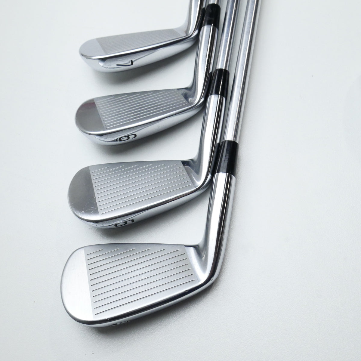Used Mizuno Pro 221 Iron Set / 4 - PW / Stiff Flex