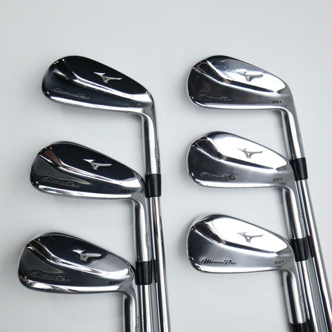 Used Mizuno Pro 221 Iron Set / 5 - PW / X-Stiff Flex