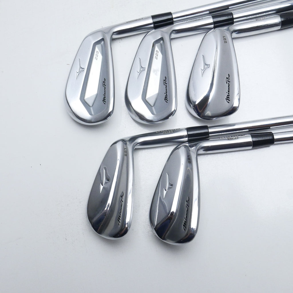 Used Mizuno Pro 223 & 221 Combo Iron Set / 6 - PW / X-Stiff Flex