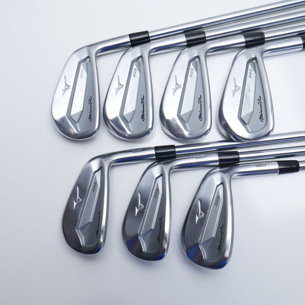 Used Mizuno Pro 223 Iron Set / 4 - PW / Stiff Flex