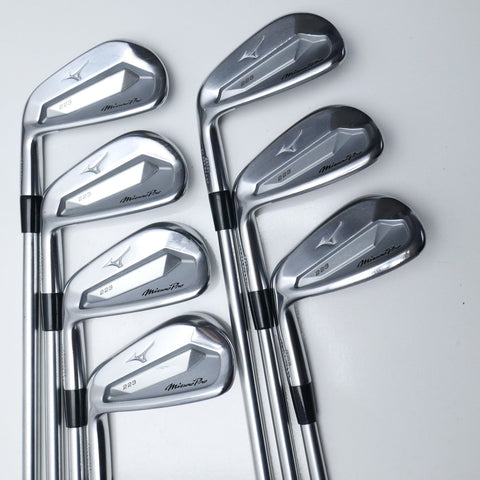 Used Mizuno Pro 223 Iron Set / 4 - PW / X-Stiff Flex / Left-Handed