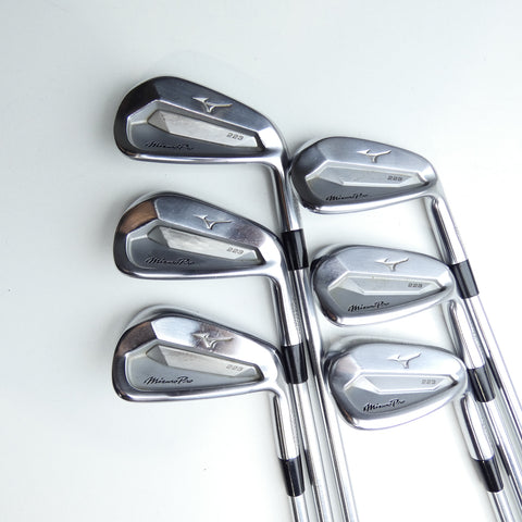 Used Mizuno Pro 223 Iron Set / 5 - PW / X-Stiff Flex