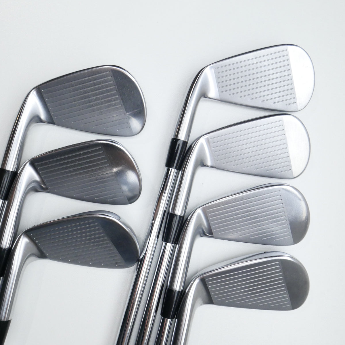 Used Mizuno Pro 225 HMB Iron Set / 4 - PW / Regular Flex