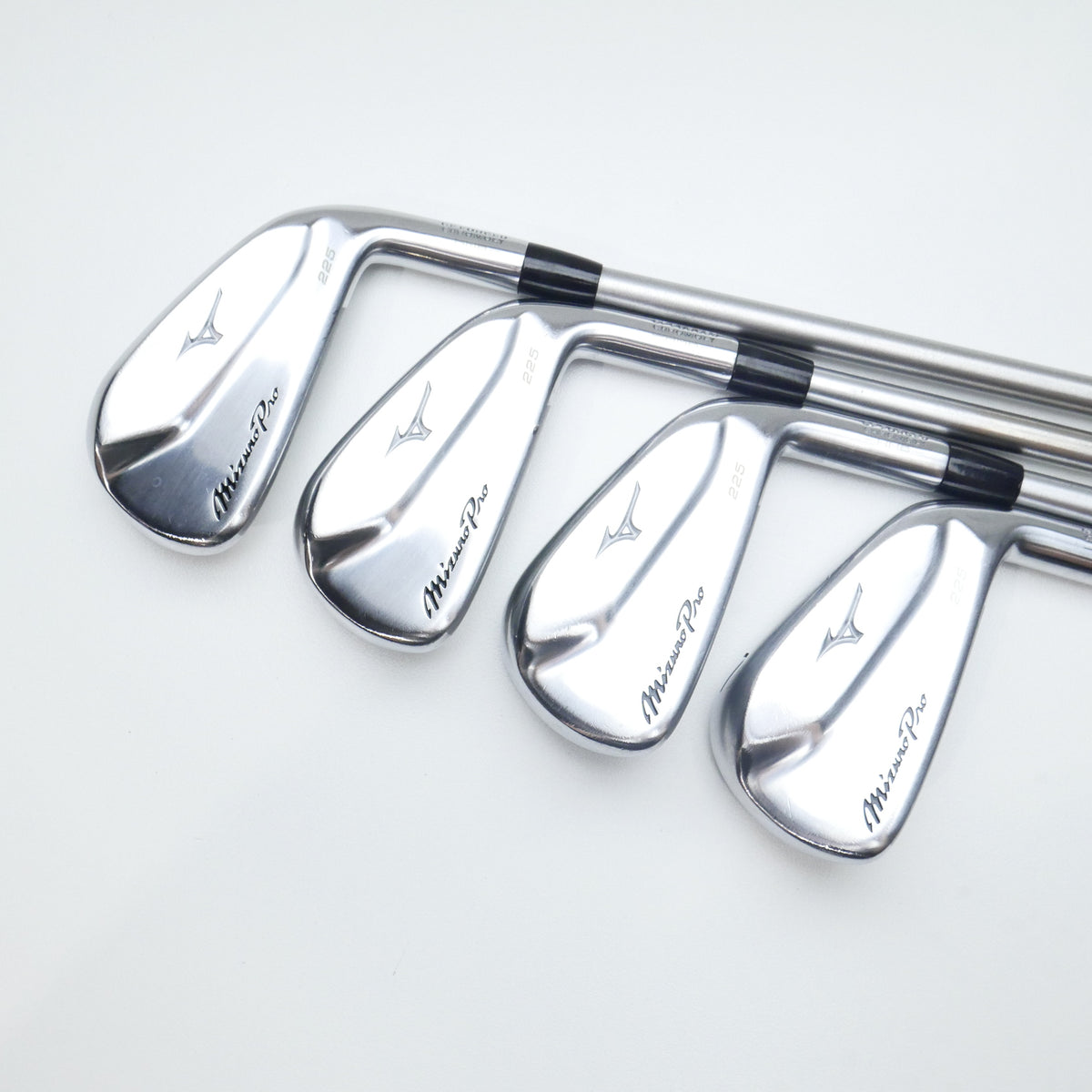 Used Mizuno Pro 225 HMB Iron Set / 4 - PW / X-Stiff Flex