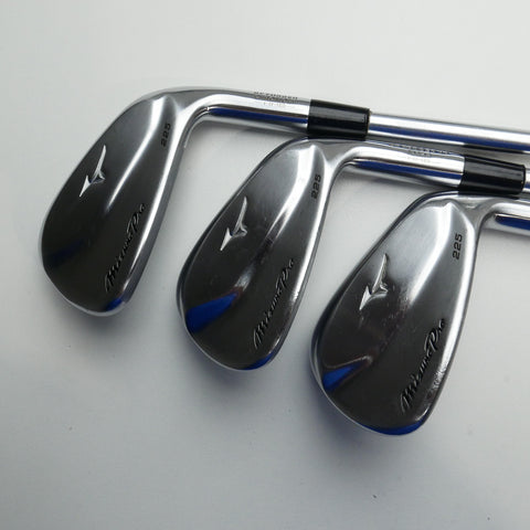 Used Mizuno Pro 225 Iron Set / 4 - PW / Regular Flex