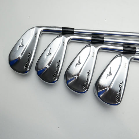 Used Mizuno Pro 225 Iron Set / 4 - PW / Regular Flex