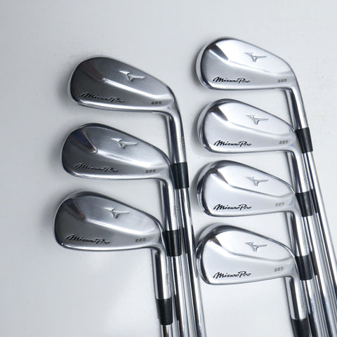 Used Mizuno Pro 225 Iron Set / 4 - PW / Stiff Flex