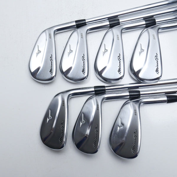 Used Mizuno Pro 225 Iron Set / 4 - PW / Stiff Flex