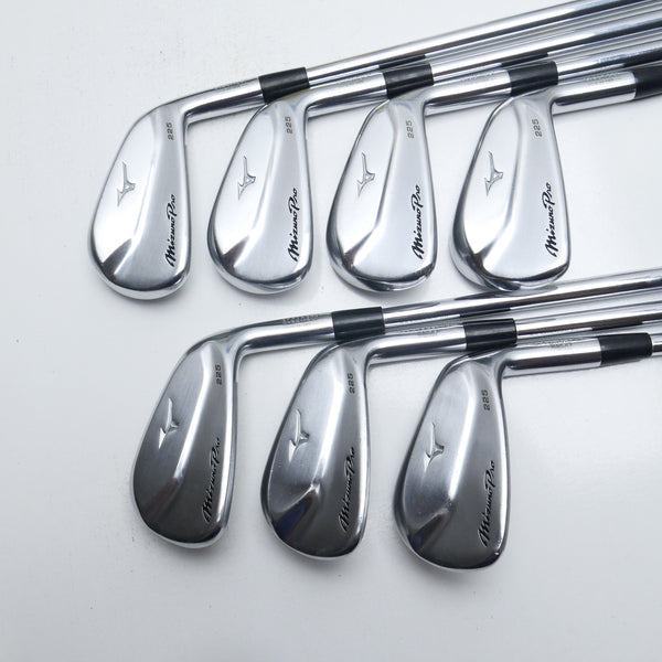 Used Mizuno Pro 225 Iron Set / 4 - PW / Stiff Flex