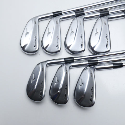 Used Mizuno Pro 225 Iron Set / 4 - PW / Stiff Flex
