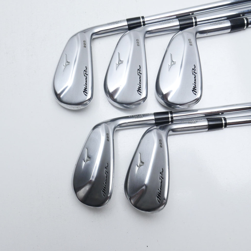 Used Mizuno Pro 225 Iron Set / 6 - PW / Stiff Flex