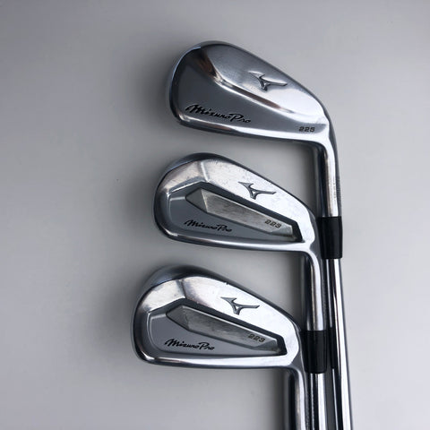 Used Mizuno Pro 225 & Pro 223 Combo Iron Set / 5 - PW / Stiff Flex