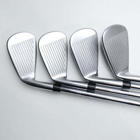 Used Mizuno Pro 225 & Pro 223 Combo Set Iron Set / 4 - PW / Stiff Flex