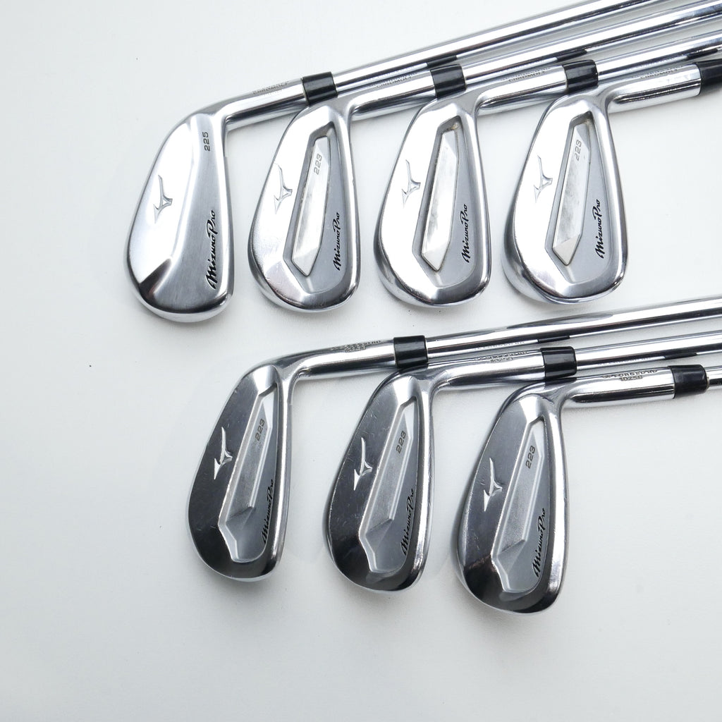 Used Mizuno Pro 225 & Pro 223 Combo Set Iron Set / 4 - PW / Stiff Flex