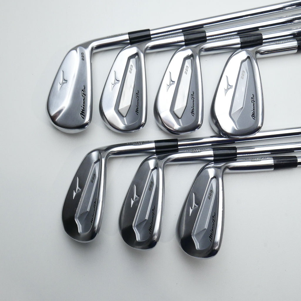 Used Mizuno Pro 225 & Pro 223 Combo Set Iron Set / 5 - PW + GW / Regular Flex