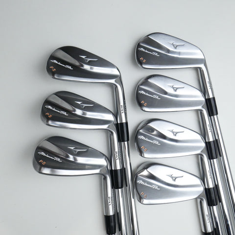 Used Mizuno Pro 241 Iron Set / 4 - PW / X-Stiff Flex