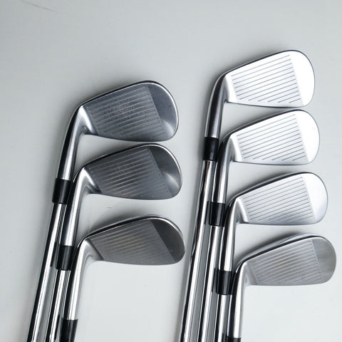 Used Mizuno Pro 243 Iron Set / 4 - PW / X-Stiff Flex